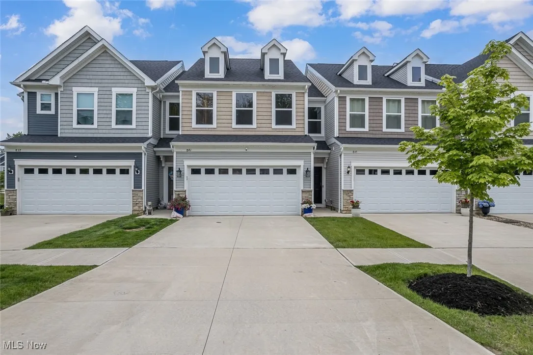 Luxury Townhomes built in 2022!