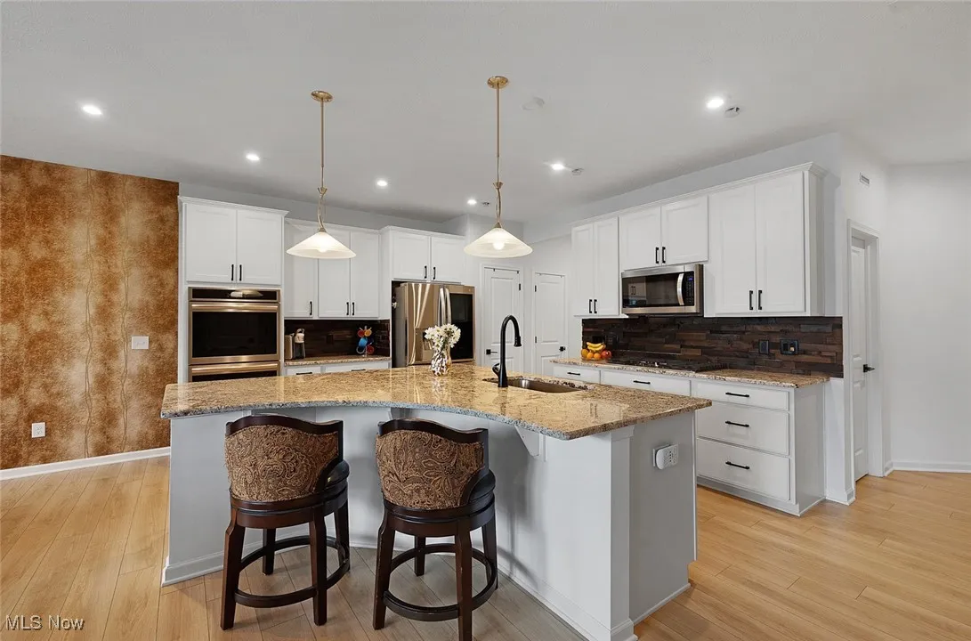 841 S Parkside Drive, Westlake, Ohio,MLS Now Listing ID
