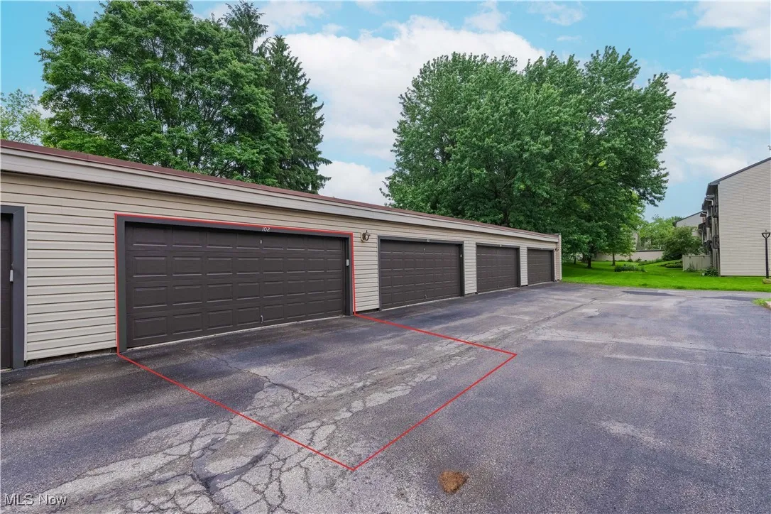 6330 Greenwood Parkway Park # 106, Northfield, Ohio,MLS Now Listing ID