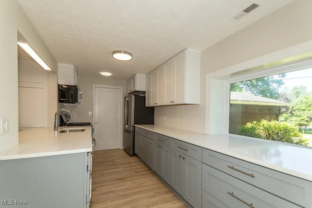 26 Middleton Drive, Painesville Township, Ohio,MLS Now Listing ID