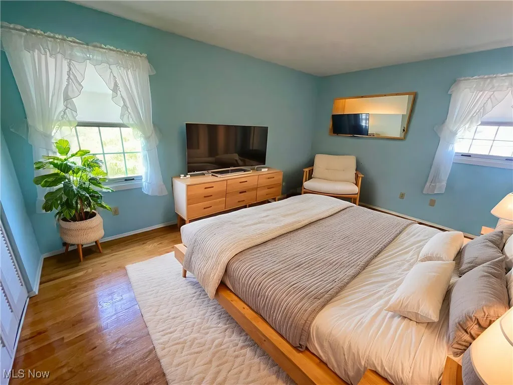 Third bedroom - virtually staged