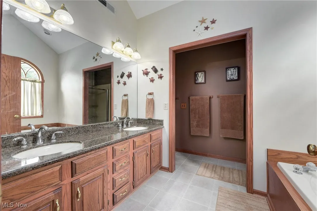 125 Duke Court, Elyria, Ohio,MLS Now Listing ID
