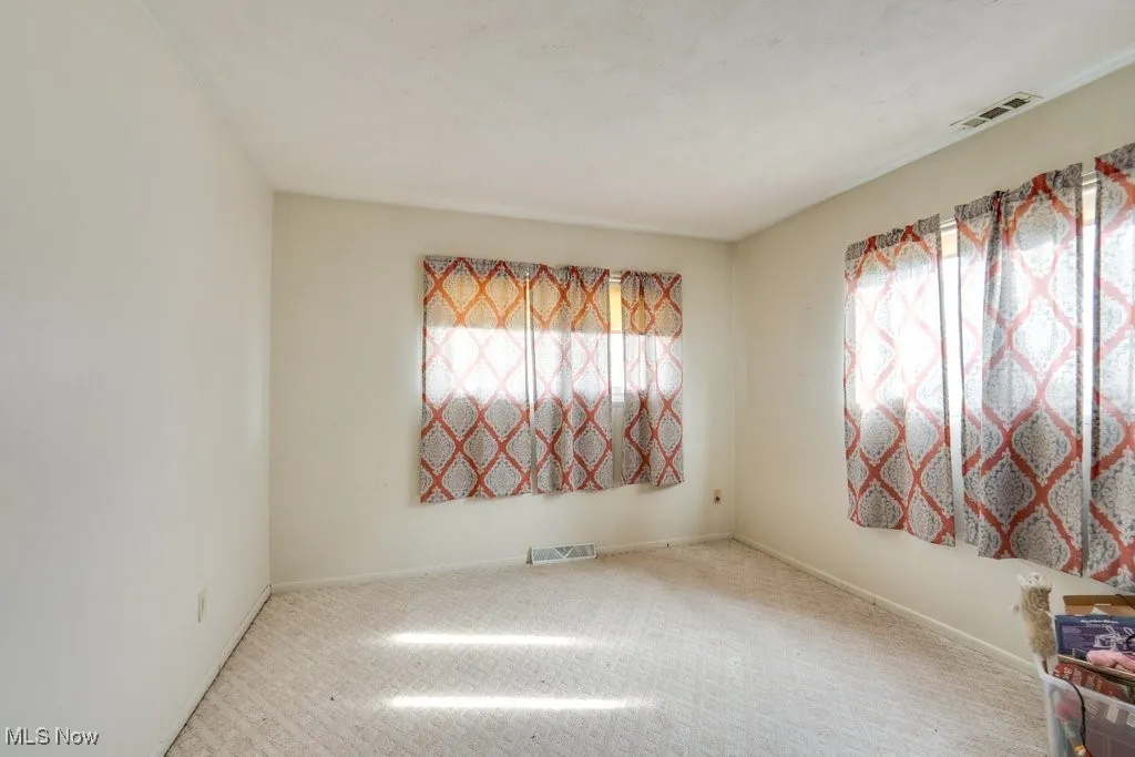 3908 Clinton Avenue, Lorain, Ohio,MLS Now Listing ID