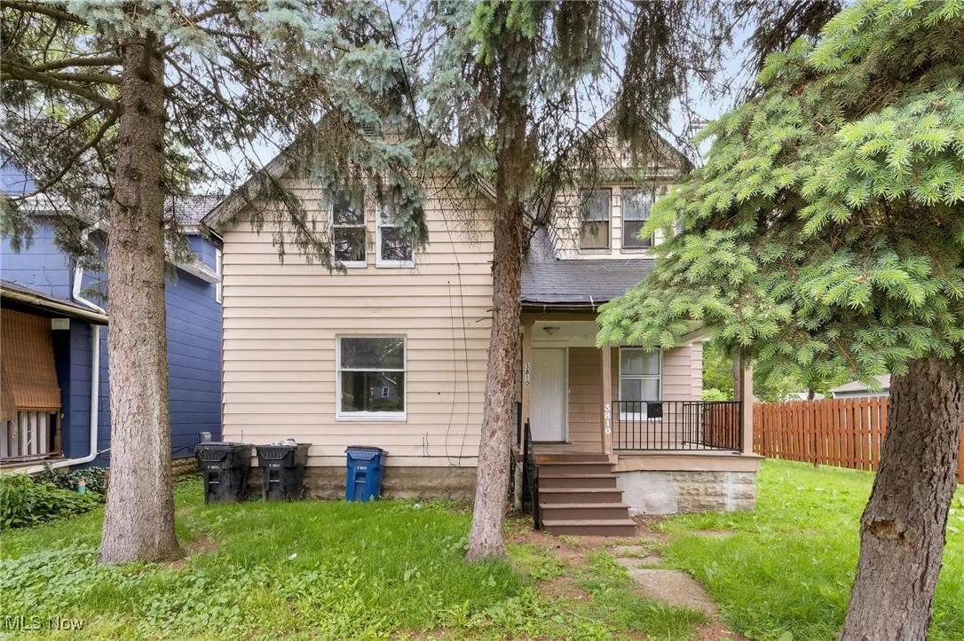 View of front of home with covered porch