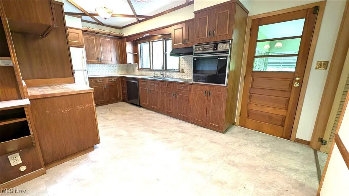 1628 Squaw Court, Girard, Ohio,MLS Now Listing ID