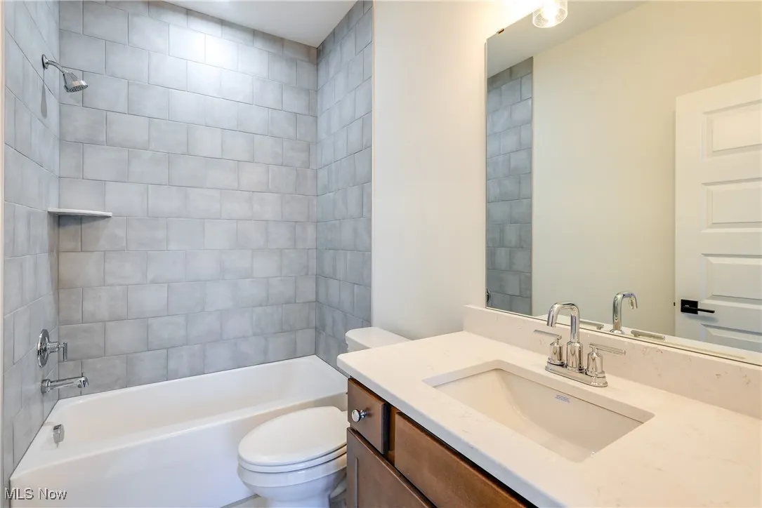 5095 Neptune Oval, Solon, Ohio,MLS Now Listing ID