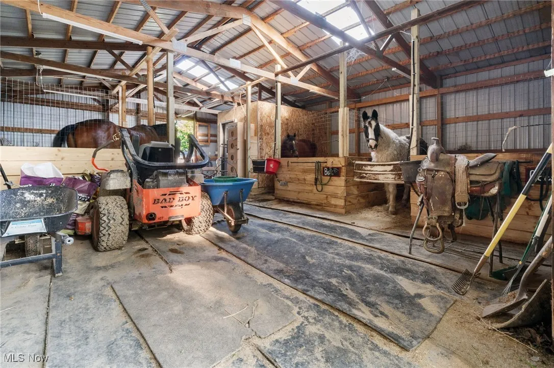 Barn