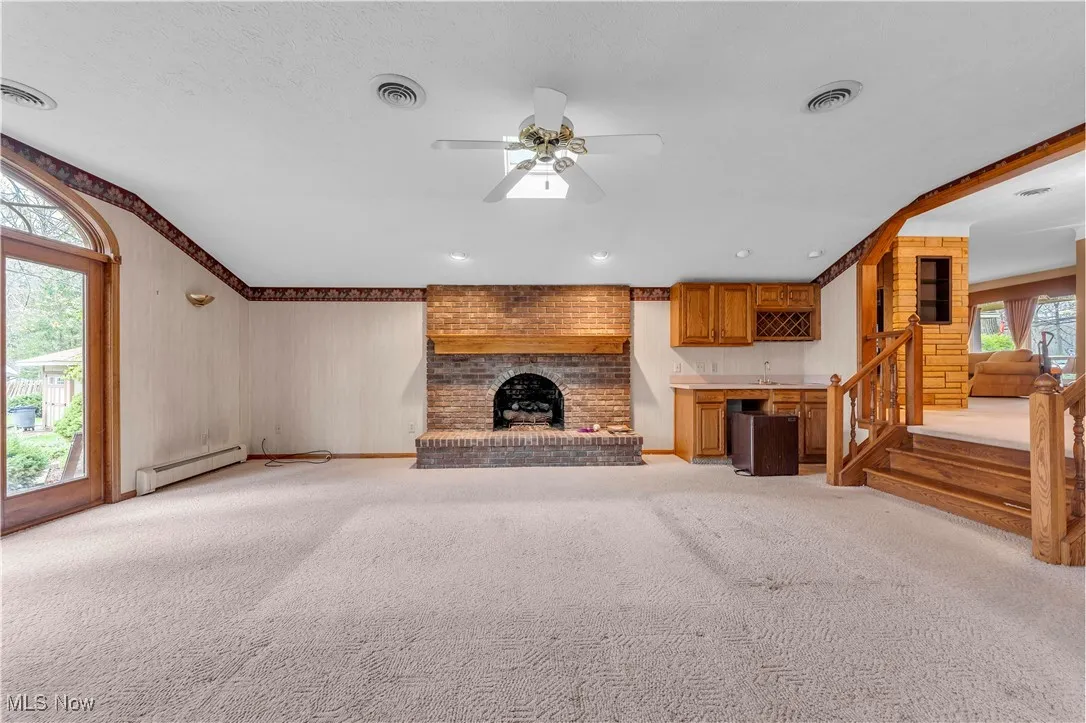 Wet Bar in Family Room