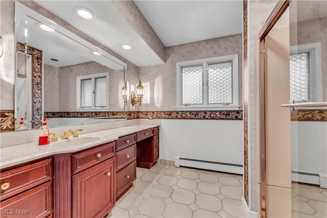 Full bathroom