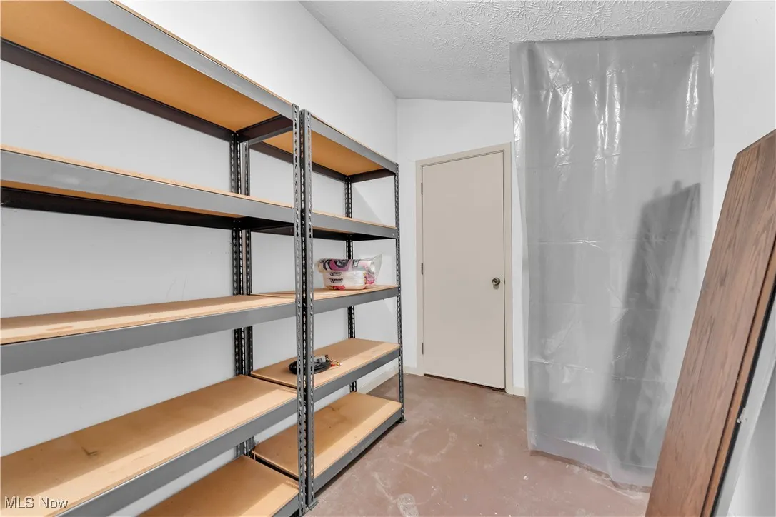Room off of garage could be mudroom