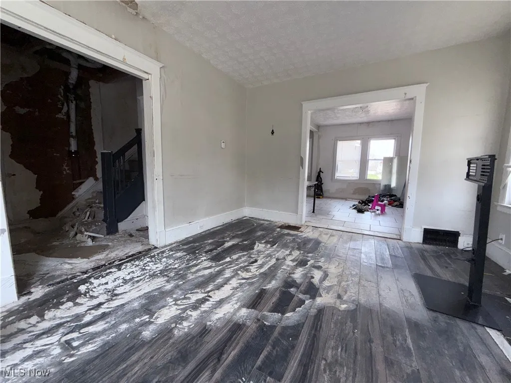 2082 W 98th Street, Cleveland, Ohio,MLS Now Listing ID