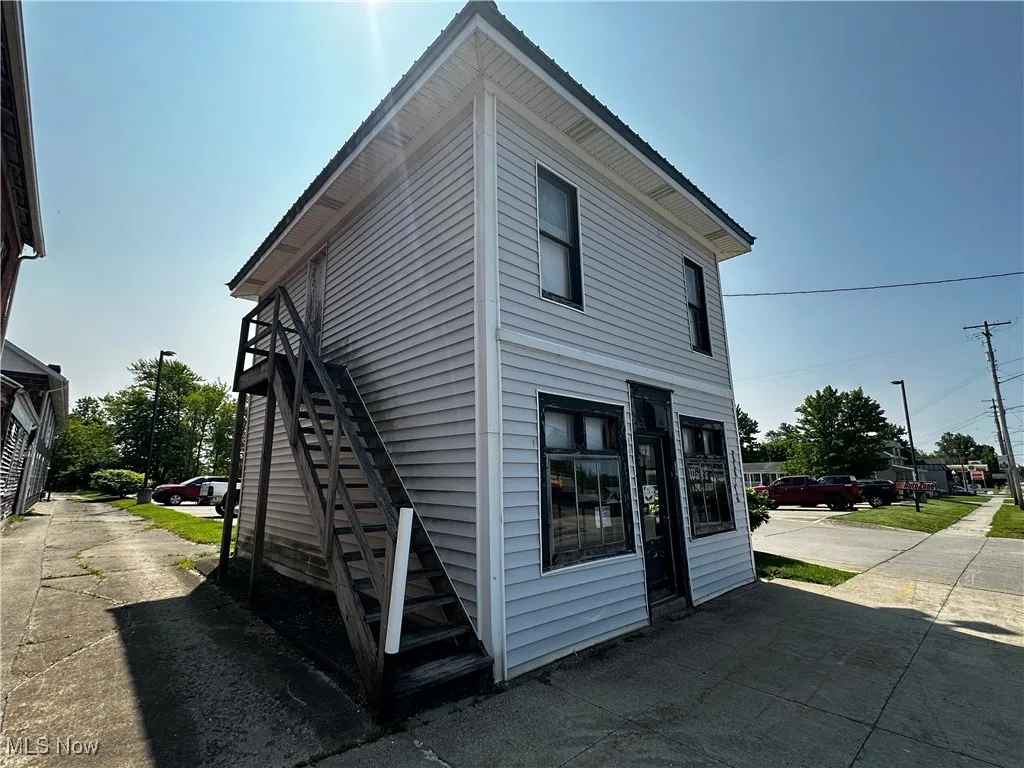 70 S Chestnut Street, Jefferson, Ohio,MLS Now Listing ID