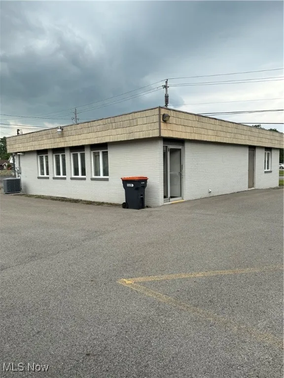 16793 St Clair Avenue, East Liverpool, Ohio,MLS Now Listing ID