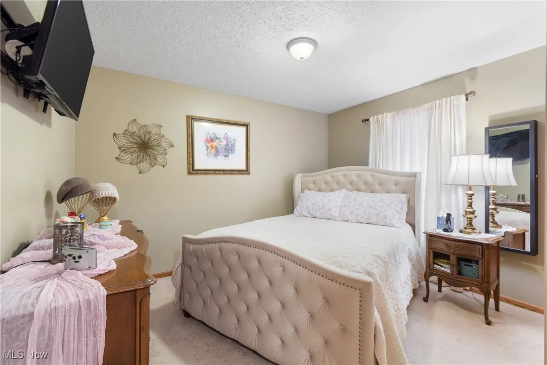 Spacious bedroom 2.
