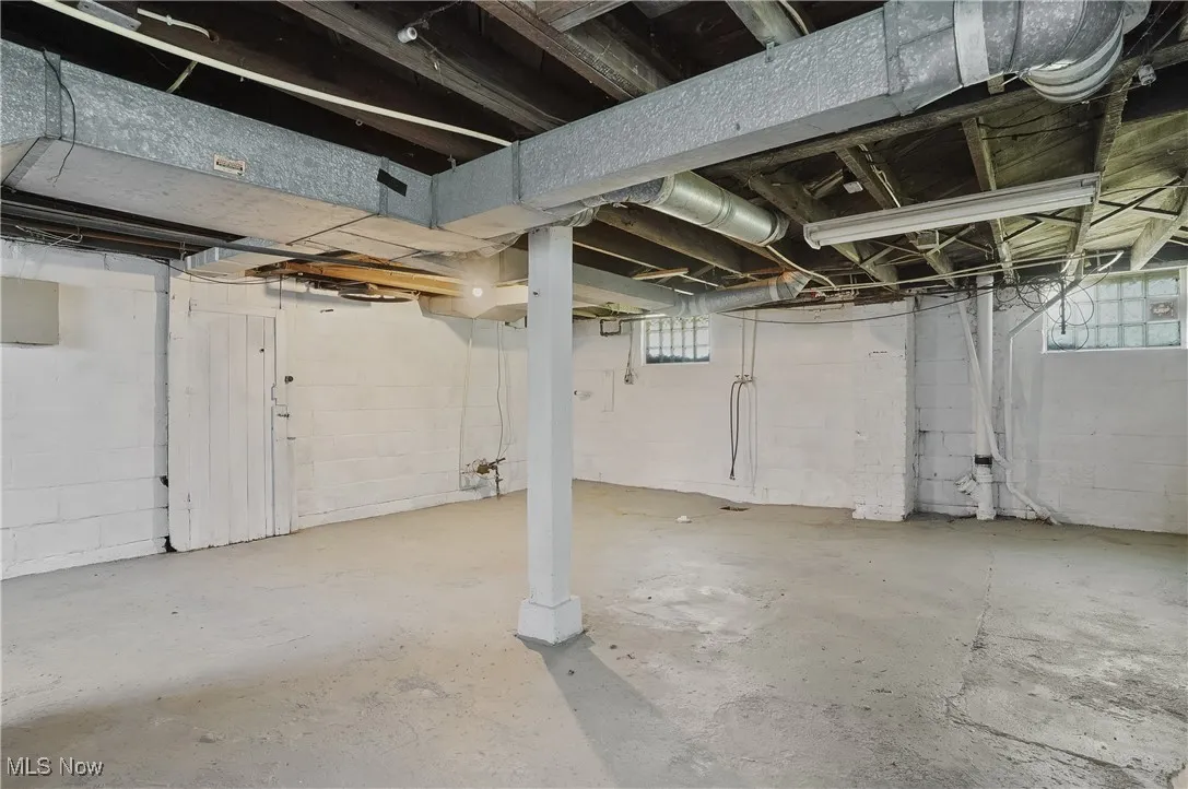 118 Halls Heights Avenue, Youngstown, Ohio,MLS Now Listing ID