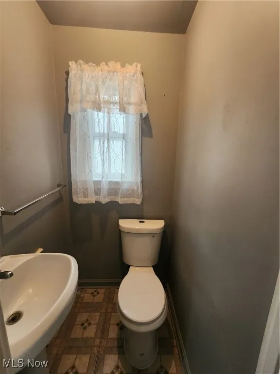 17204 Walden Avenue, Cleveland, Ohio 44128,MLS Now Listing ID