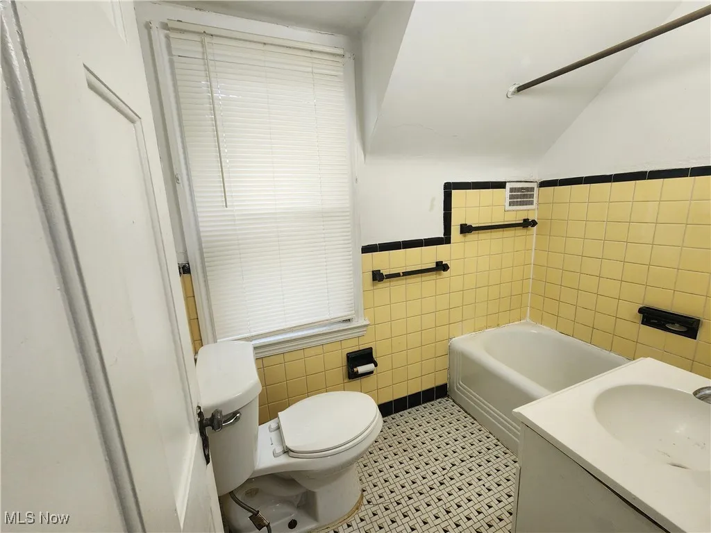 17204 Walden Avenue, Cleveland, Ohio,MLS Now Listing ID