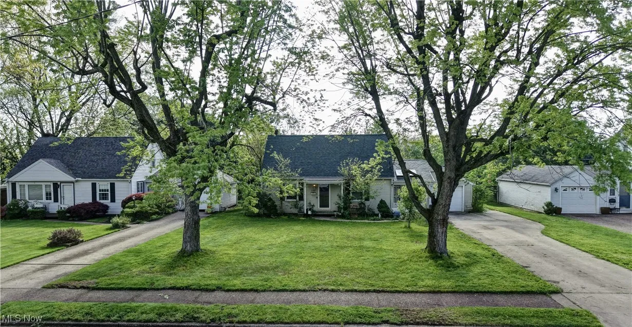 328 Grandview Avenue, Canton, Ohio,MLS Now Listing ID