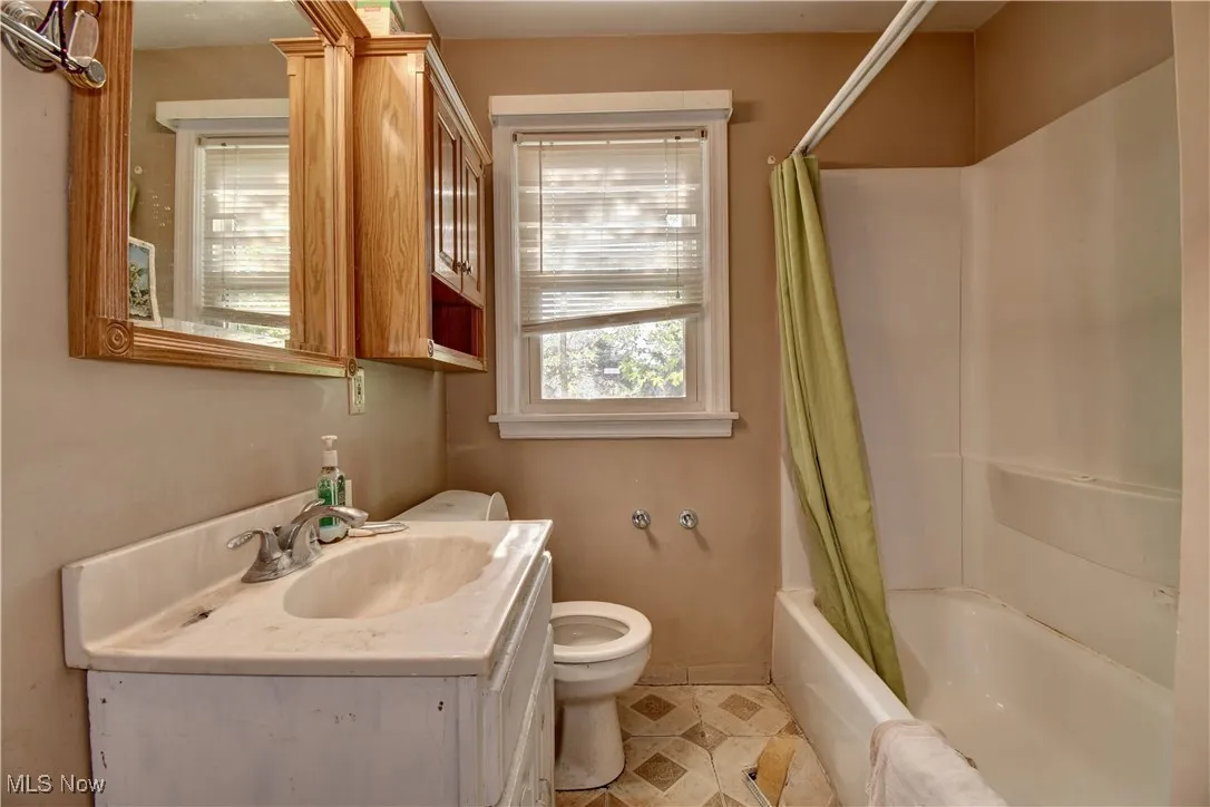 328 Grandview Avenue, Canton, Ohio,MLS Now Listing ID