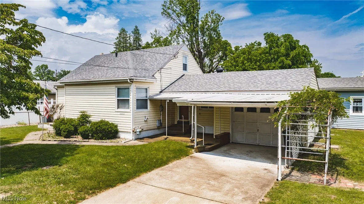 1303 28th Street, Vienna, West Virginia,MLS Now Listing ID