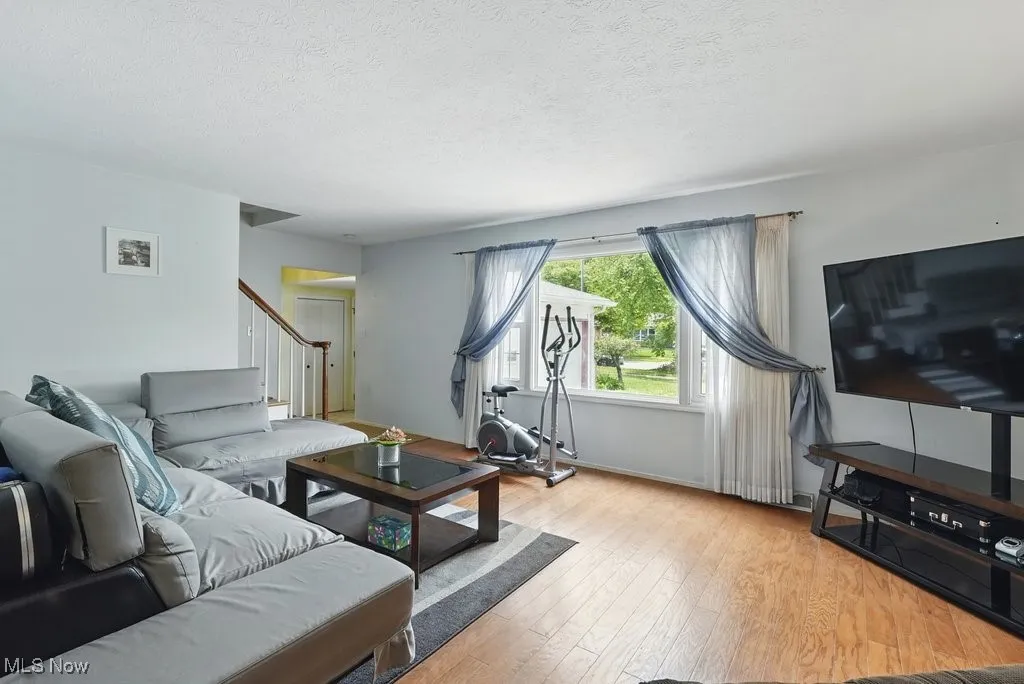6607 Forest Glen Avenue, Solon, Ohio 44139,MLS Now Listing ID