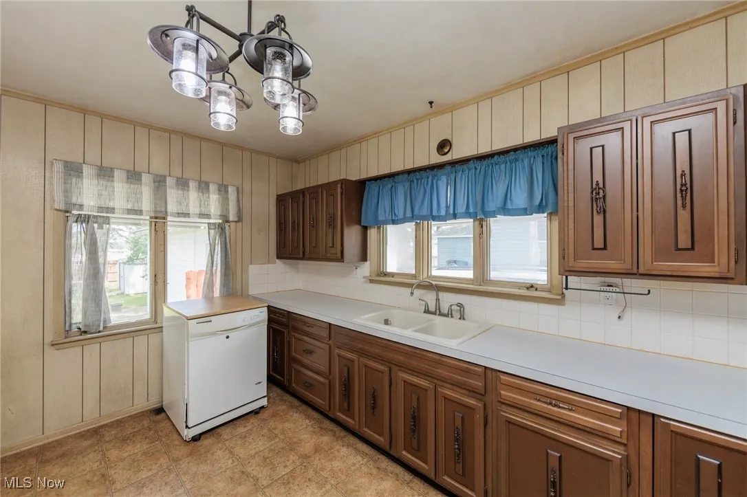 703 Hale Avenue, Ashland, Ohio,MLS Now Listing ID