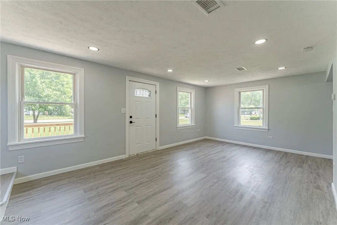 1138 E 331st Street, Eastlake, Ohio 44095,MLS Now Listing ID