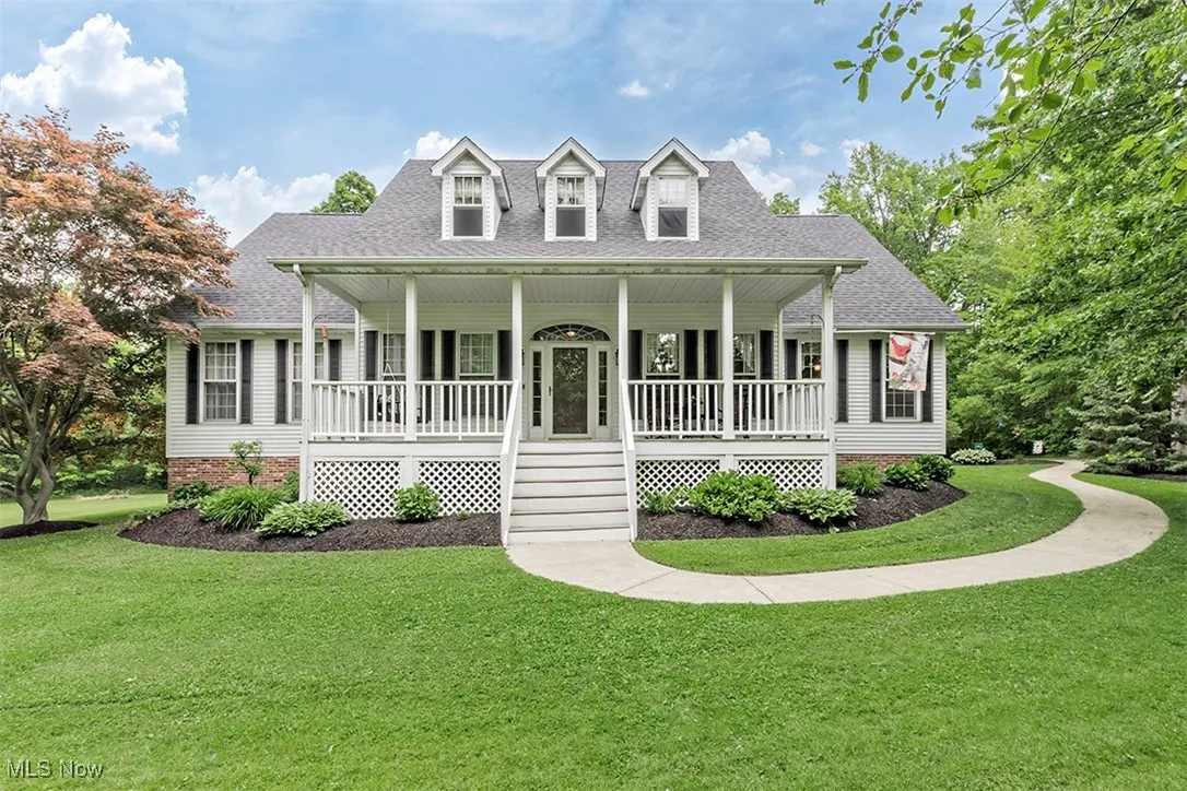 Welcome to 4255 River Road in Perry, Ohio! Isn't this postcard pretty?