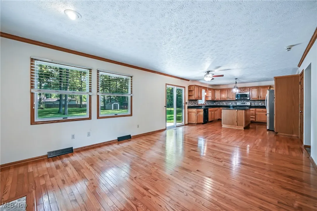 9233 Cain Drive, Warren, Ohio,MLS Now Listing ID