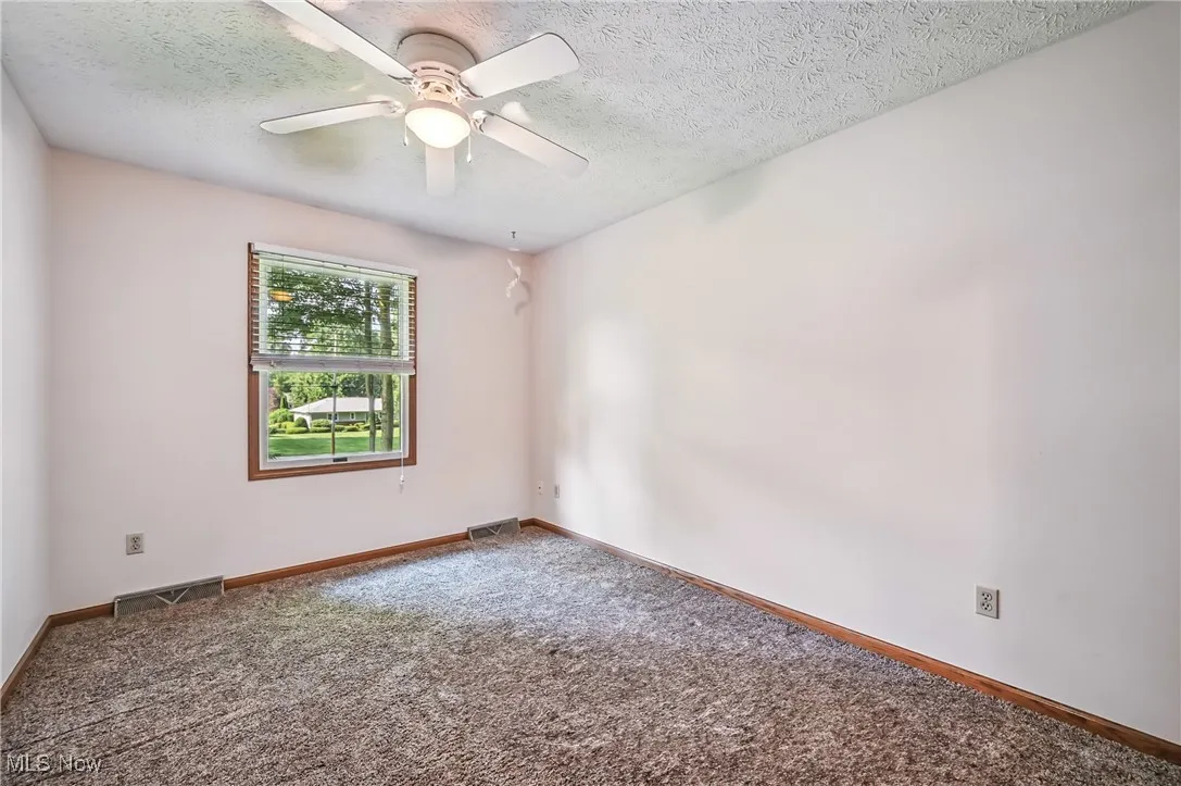 9233 Cain Drive, Warren, Ohio,MLS Now Listing ID