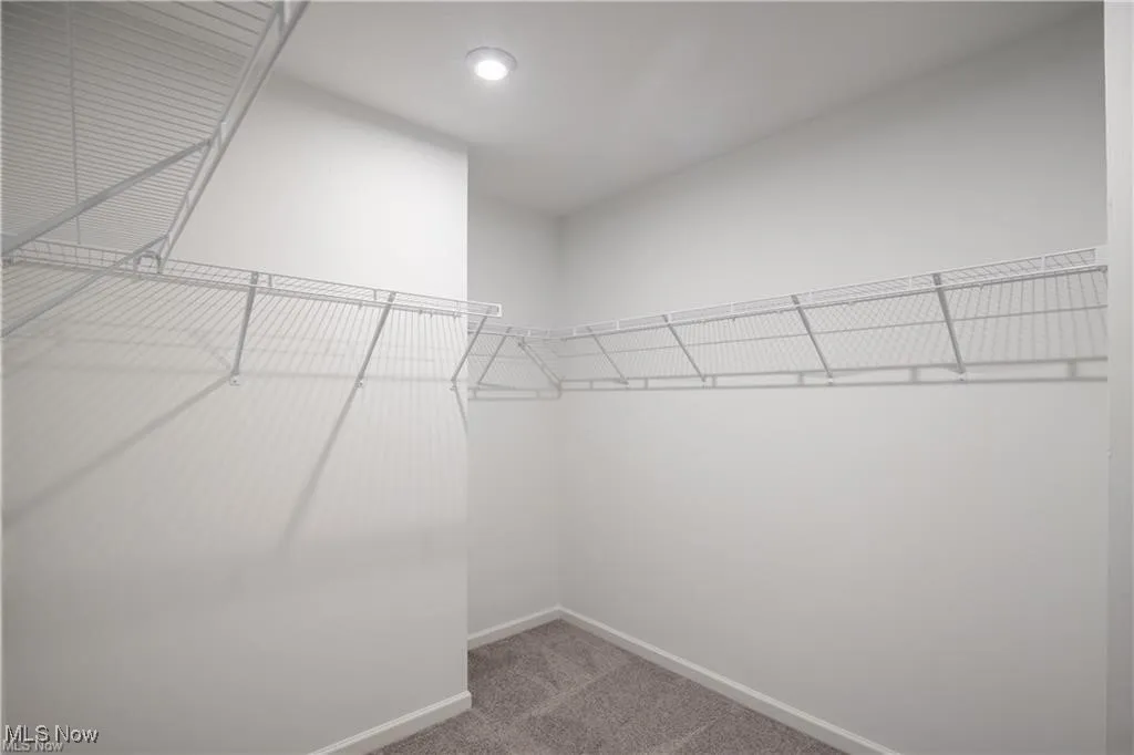 2097 Glenmont Drive, Brunswick, Ohio,MLS Now Listing ID