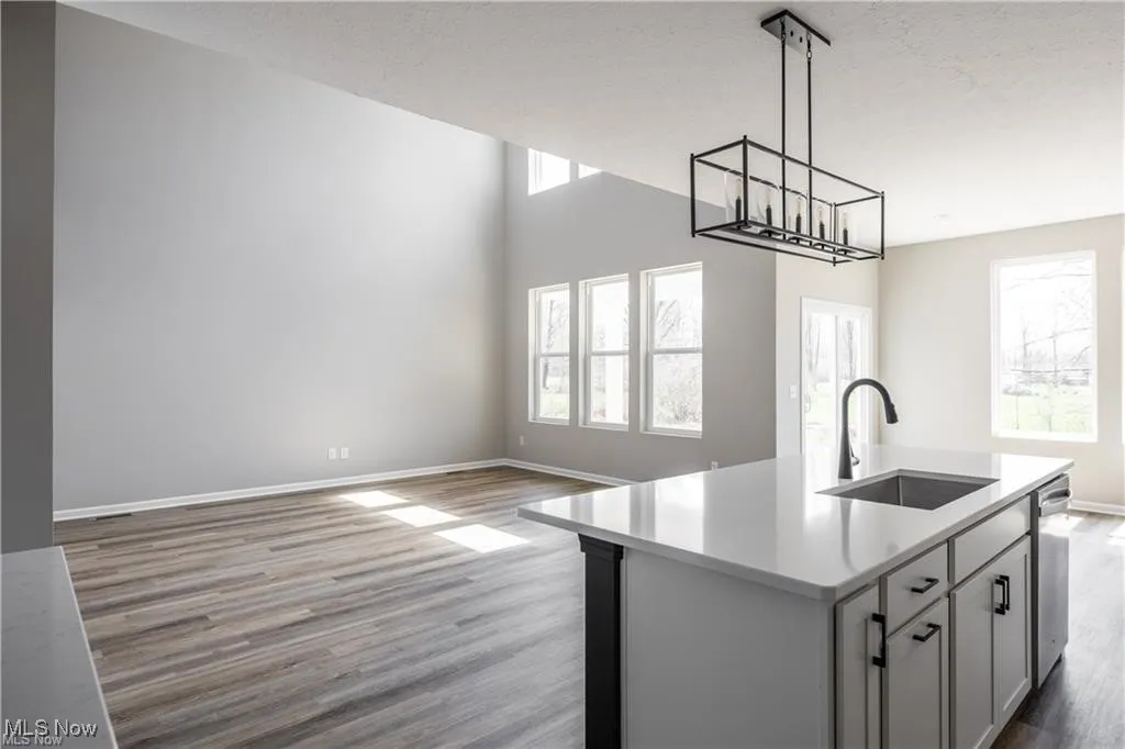 2097 Glenmont Drive, Brunswick, Ohio,MLS Now Listing ID