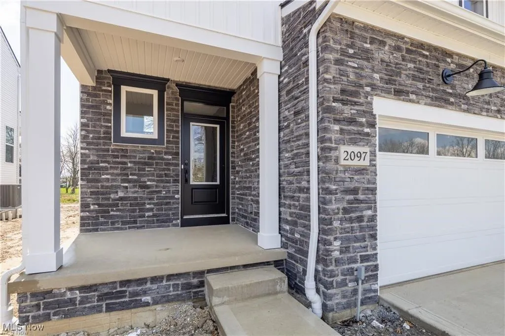 2097 Glenmont Drive, Brunswick, Ohio,MLS Now Listing ID