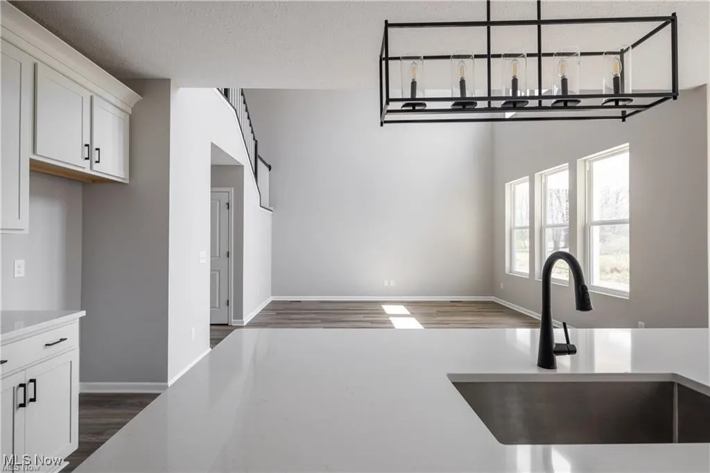2097 Glenmont Drive, Brunswick, Ohio,MLS Now Listing ID