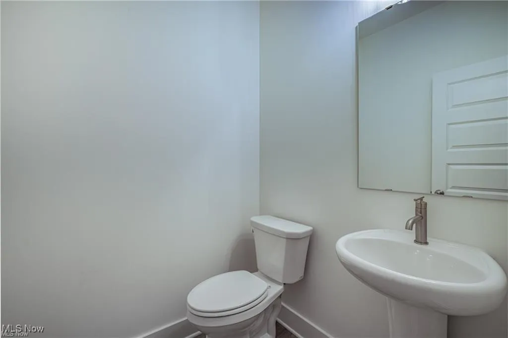 2105 Glenmont Drive, Brunswick, Ohio,MLS Now Listing ID