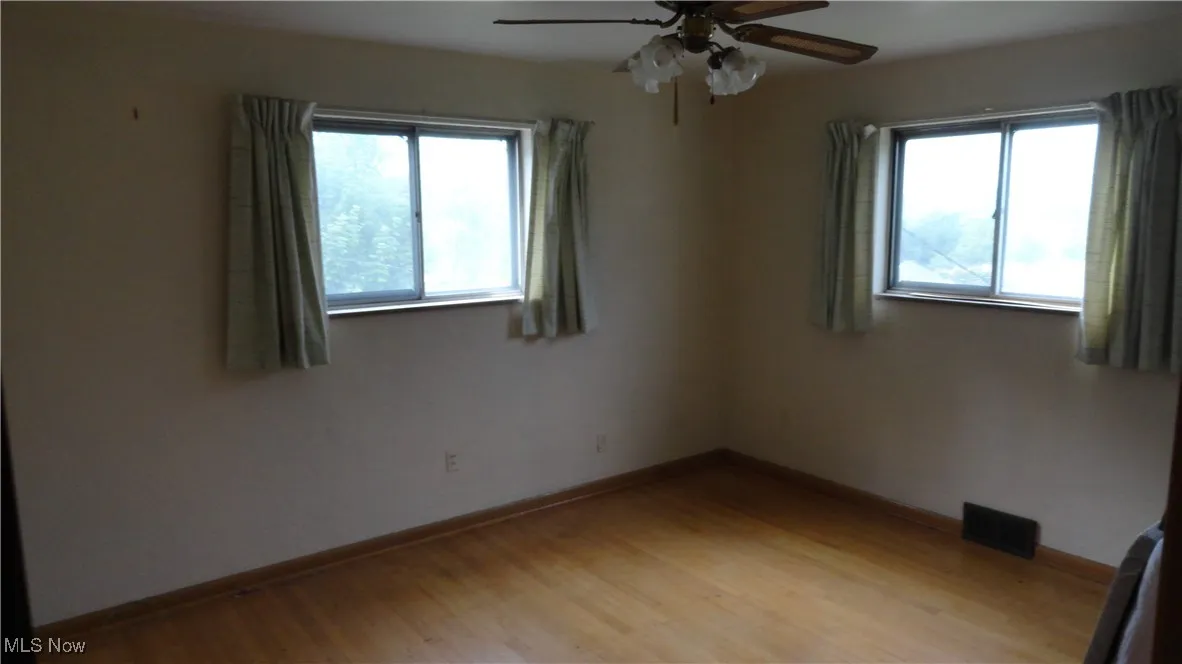 521 Georgia Avenue, Chester, West Virginia,MLS Now Listing ID