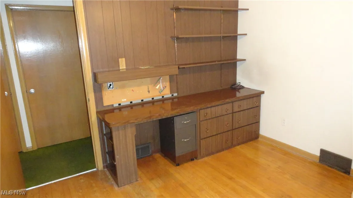 521 Georgia Avenue, Chester, West Virginia,MLS Now Listing ID