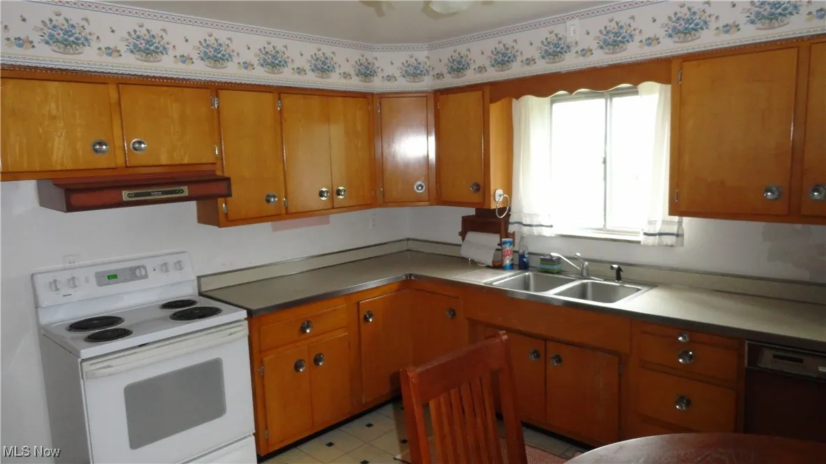 521 Georgia Avenue, Chester, West Virginia,MLS Now Listing ID