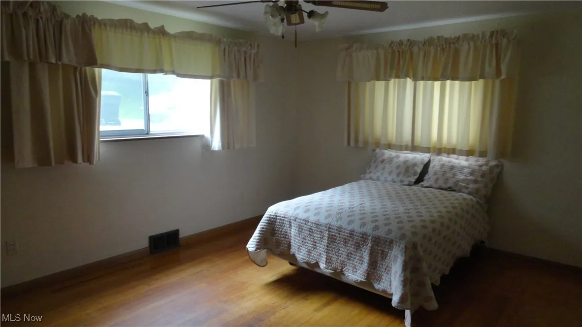 521 Georgia Avenue, Chester, West Virginia,MLS Now Listing ID