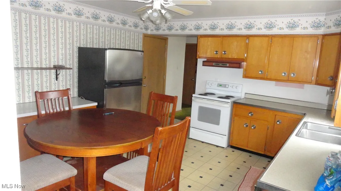 521 Georgia Avenue, Chester, West Virginia,MLS Now Listing ID