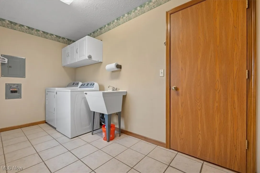 3 Anns Drive, Vienna, West Virginia,MLS Now Listing ID