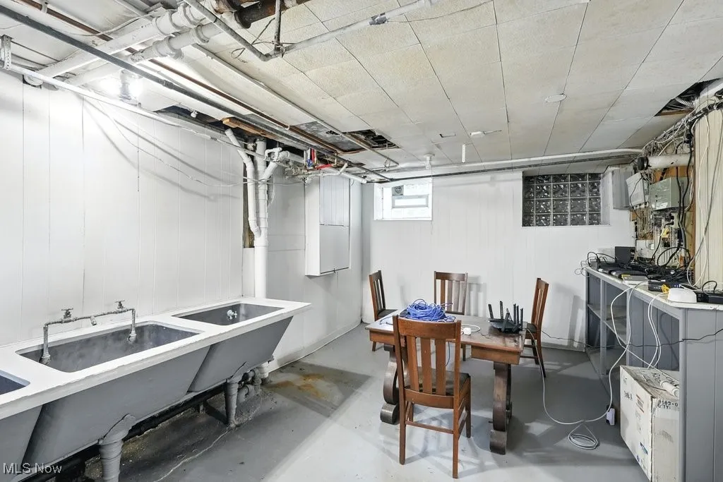697 W Market Street, Akron, Ohio,MLS Now Listing ID
