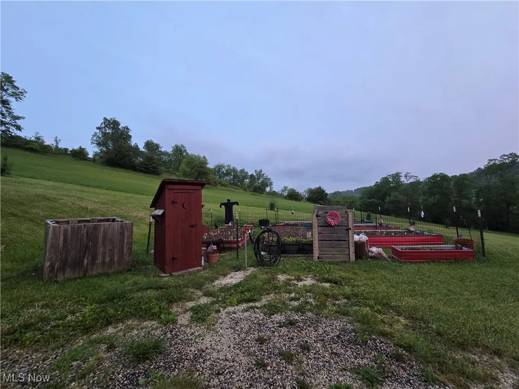 424 Avalon Road, Dellroy, Ohio,MLS Now Listing ID