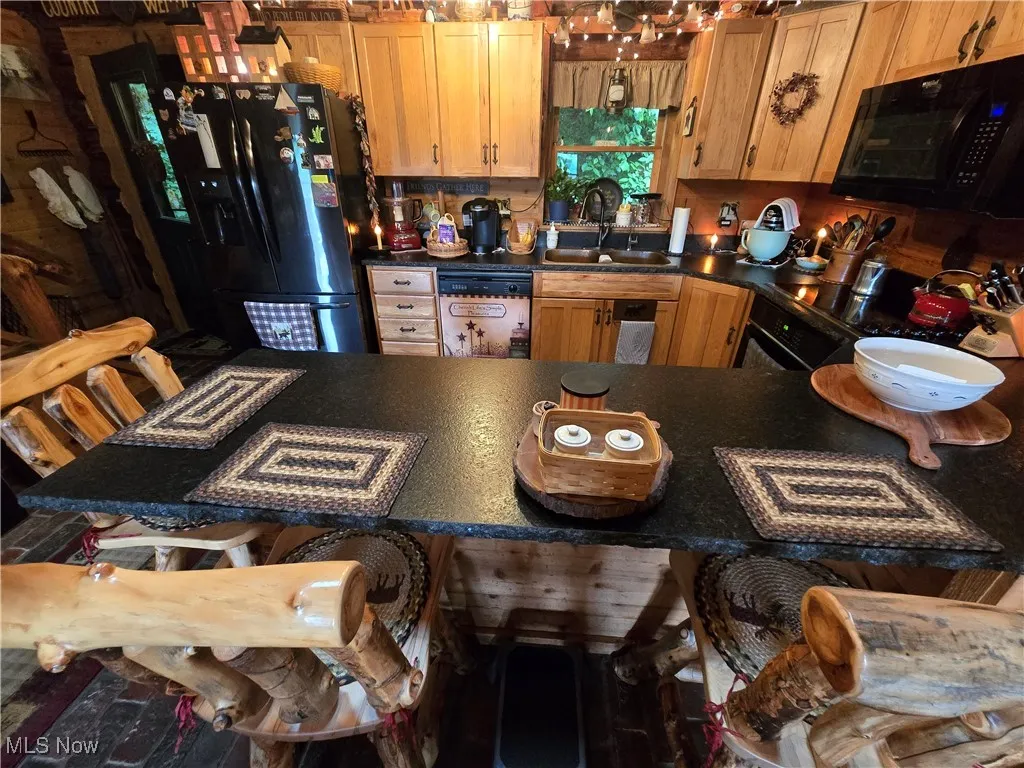 424 Avalon Road, Dellroy, Ohio,MLS Now Listing ID
