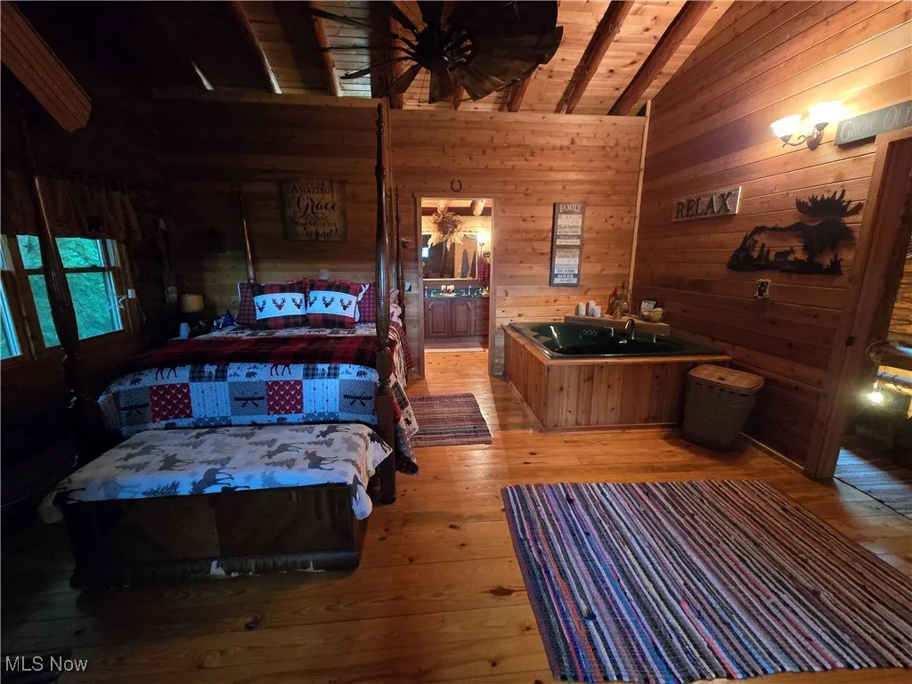 424 Avalon Road, Dellroy, Ohio,MLS Now Listing ID