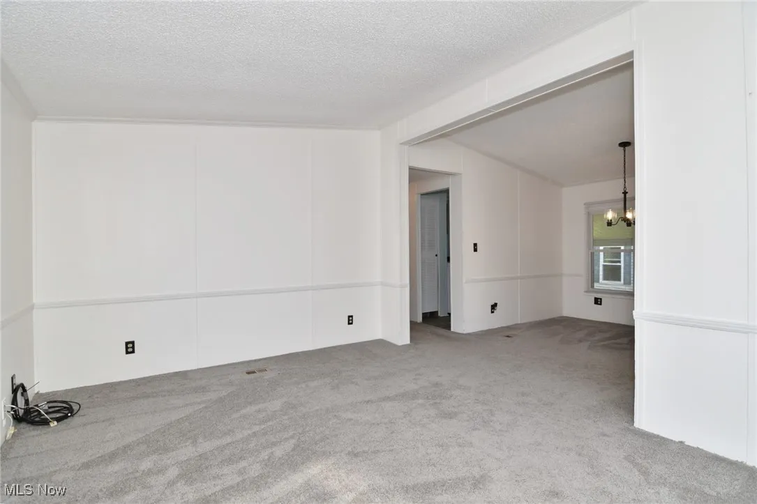 27 Cardinal Drive, Hiram, Ohio,MLS Now Listing ID