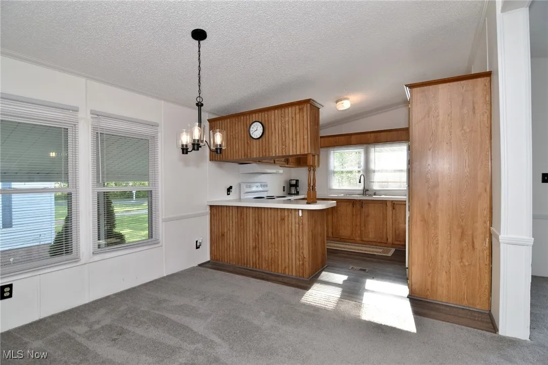 27 Cardinal Drive, Hiram, Ohio,MLS Now Listing ID