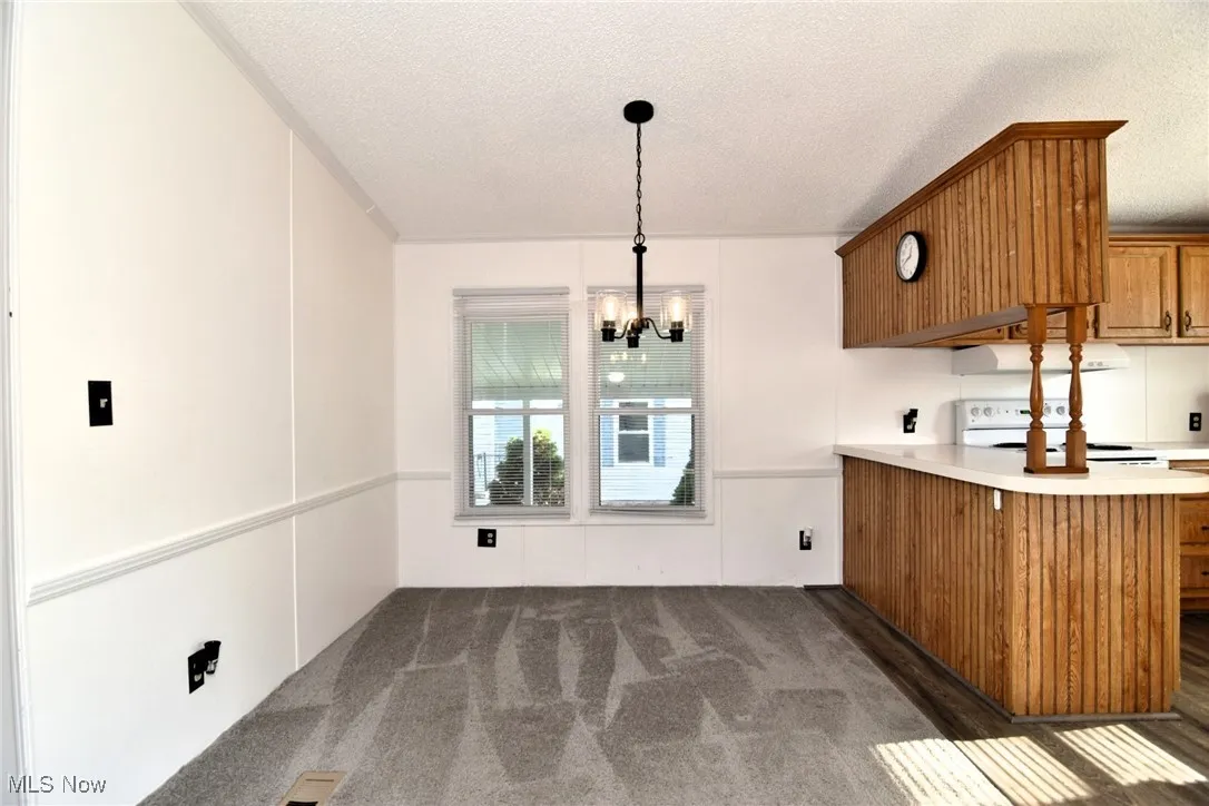 27 Cardinal Drive, Hiram, Ohio,MLS Now Listing ID