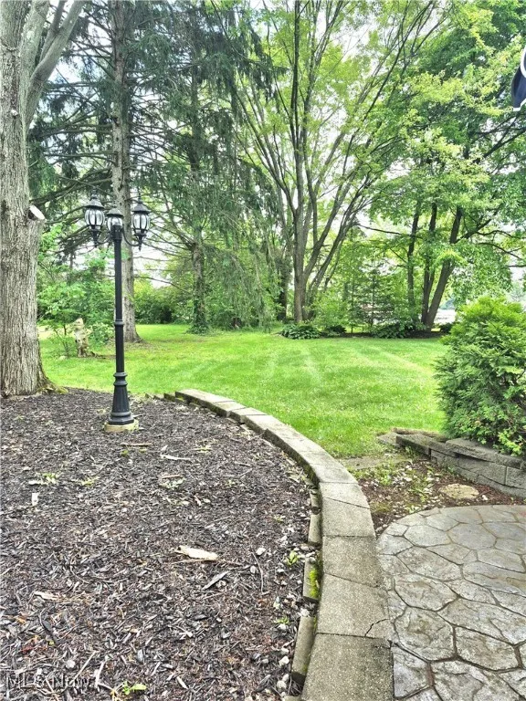 8967 Singing Hills Drive, Warren, Ohio,MLS Now Listing ID