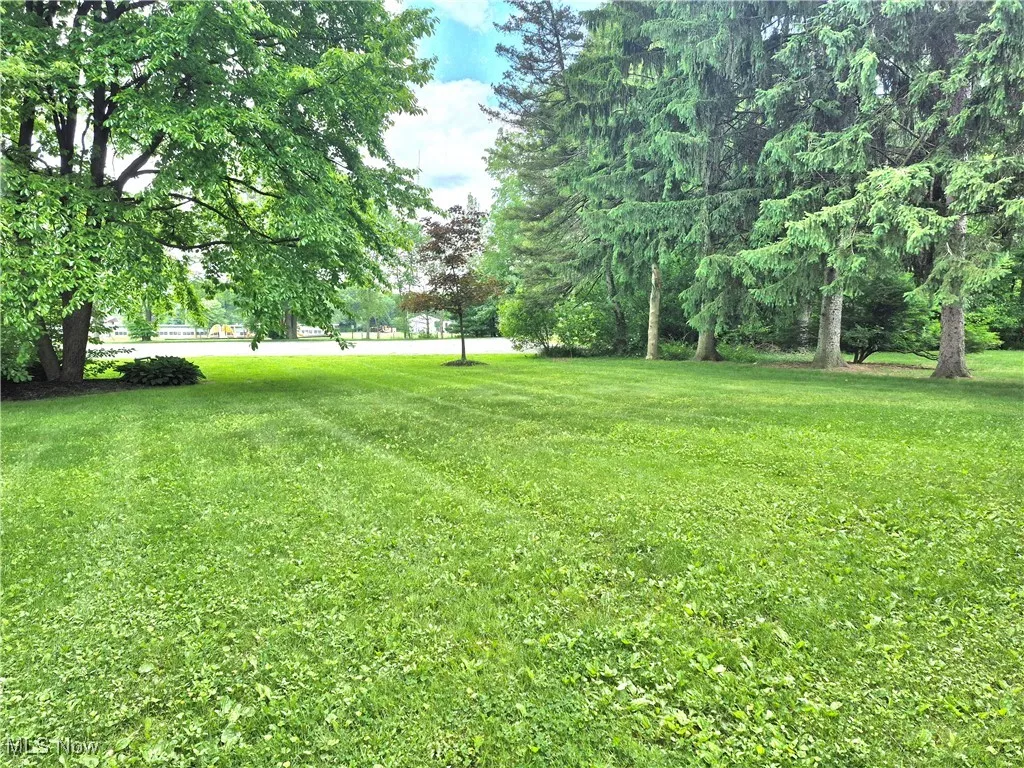 8967 Singing Hills Drive, Warren, Ohio,MLS Now Listing ID